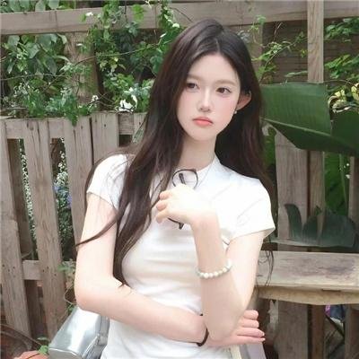 然后我们跳了舞